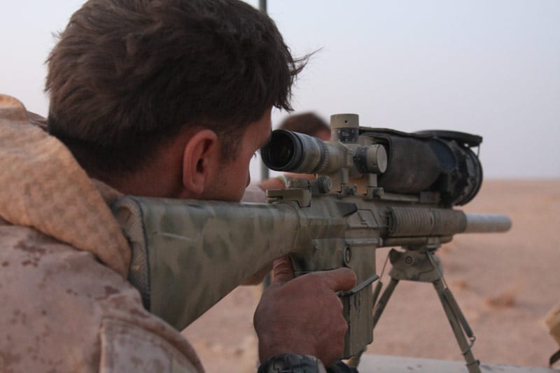 Combat expanded. Снайпер USMC SR 25. SR-25 MARSOC. USMC Scout Sniper. Снайперская винтовка mk12.