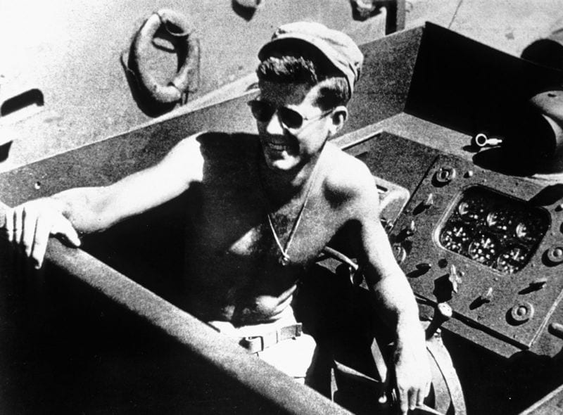 jfk navy britannica lt fitzgerald onassis torpedo jacqueline seen wartime commanding ort2