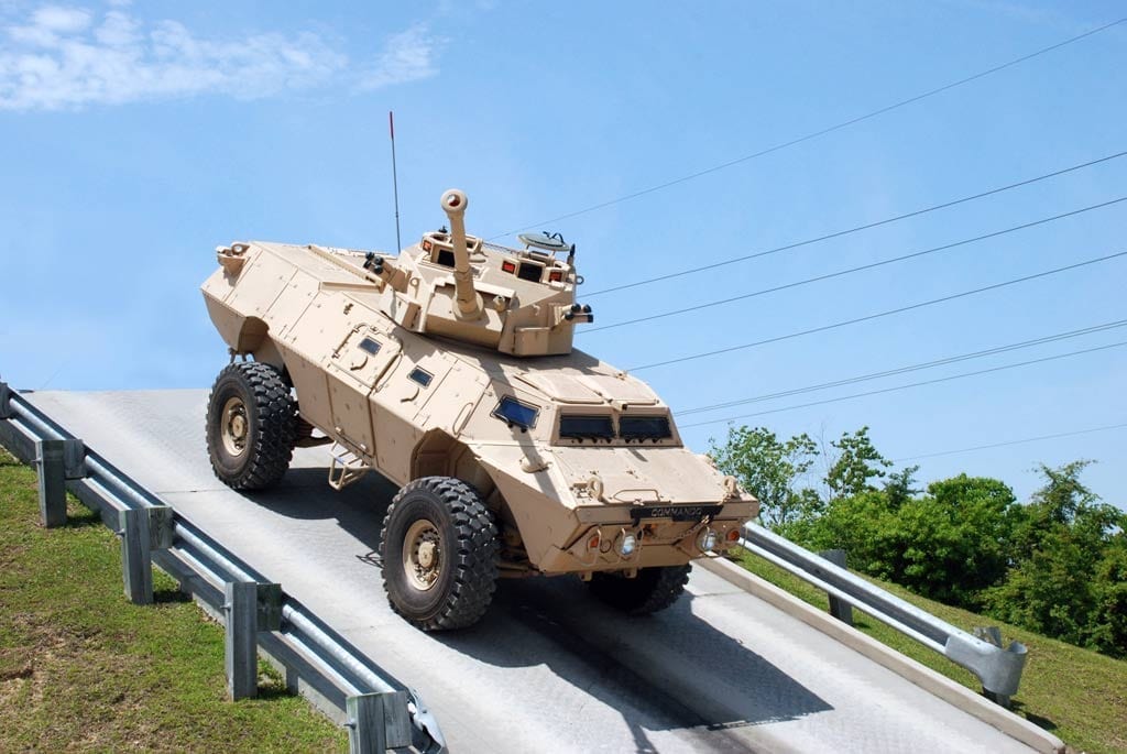 escena lotería erosión Commando Select 90mm Direct Fire Armored Vehicle Unveiled | Defense Media  Network